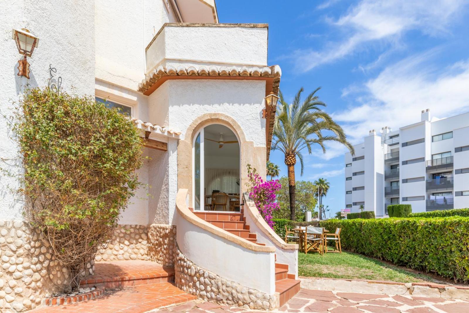 Chalet Independiente A 50 Metros De Cala Blanca Xabia Bagian luar foto